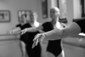 Der Lehrplan der Ballettschule baut auf der russischen Ballettmethodik nach Waganowa auf.